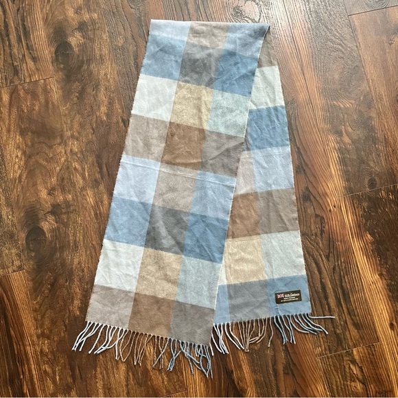 100% CASHMERE Winter SCARF WRAP MADE IN Scotland Check Plaid Blues/Tan SOFT Warm - Picture 1 of 2